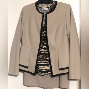 Beige and black Calvin Klein size 6Pwoman suit come with blouse size small